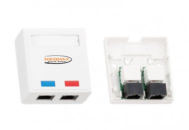 Фотография товара 'Nikomax Настенная розетка, 2 порта, категория 5e, RJ45/8P8C, 110/KRONE, T568A/B NMC-WO2UD2-WT'