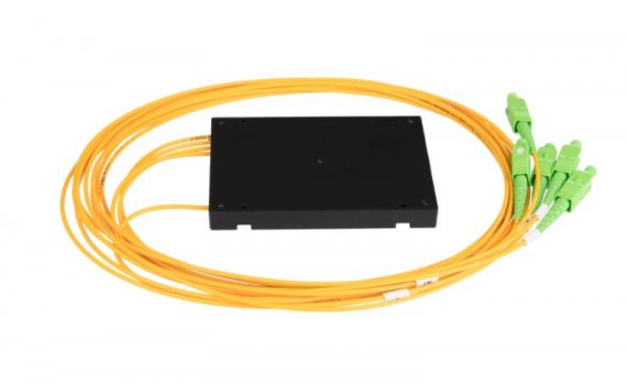 Фотография товара 'Nikomax Сплиттер планарный 1x4, одномодовый 9/125мкм, стандарта G657.A1, SC/APC, стандартный корпус, NMF-SPP1X4A1-SCA-B'