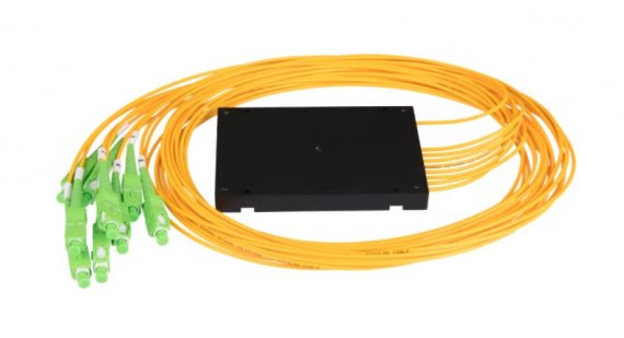 Фотография товара 'Nikomax Сплиттер планарный 1x8, одномодовый 9/125мкм, стандарта G657.A1, SC/APC, стандартный корпус, NMF-SPP1X8A1-SCA-B'