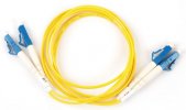 Nikomax Шнур оптический соединительный, SM 9/125, LC/UPC-LC/UPC, PVC, D2.0мм, 15м NMF-PC2S2A2-LCU-LCU-015